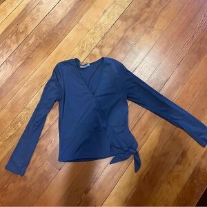 Long sleeve top size S